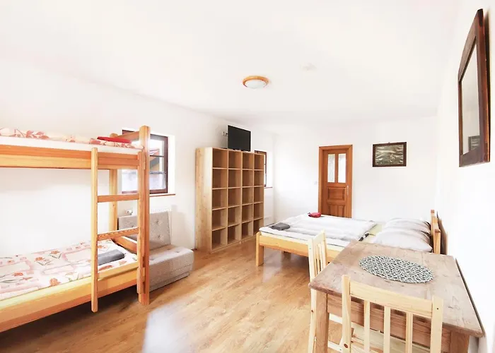 Statek Selsky Dvur Bed & Breakfast
